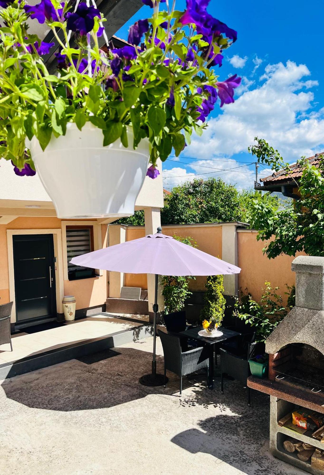 Apartman Irma Sweet SJJ Esterno foto